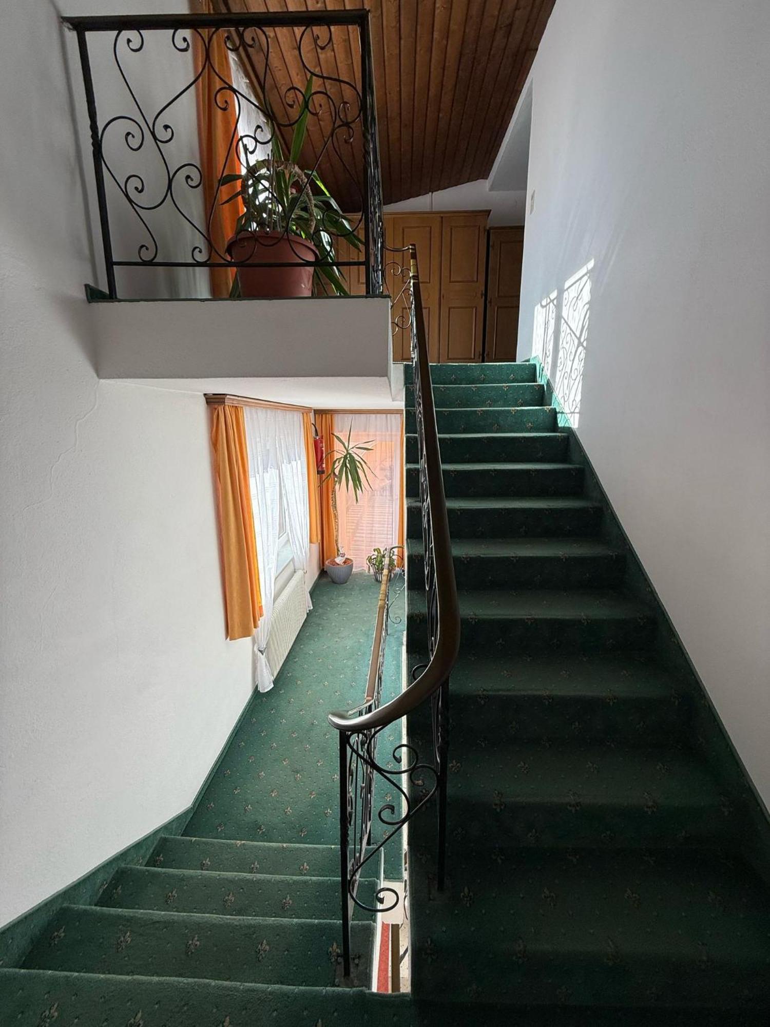 Pension Plattenhof Telfs Εξωτερικό φωτογραφία